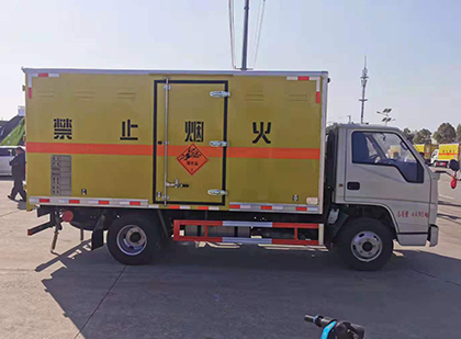 温岭爆破器材运输车